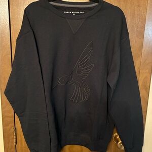 Native era black sweatshirt med